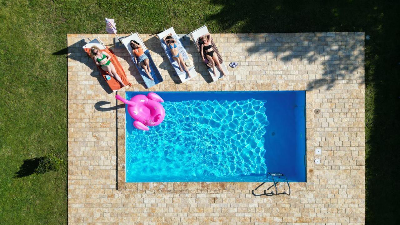 Villa Antonci-18, Pool, 3 Houses, Jacuzzi, Private Territory Antonci  Exteriör bild