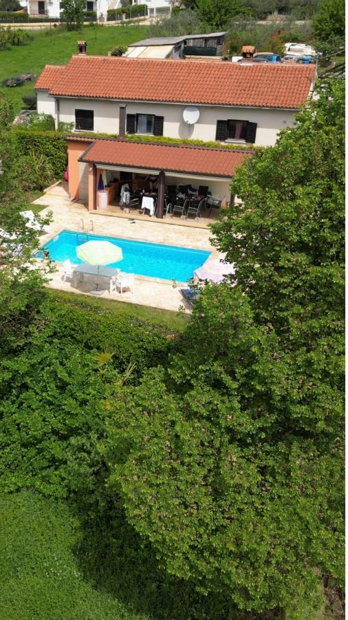 Villa Antonci-18, Pool, 3 Houses, Jacuzzi, Private Territory Antonci  Exteriör bild
